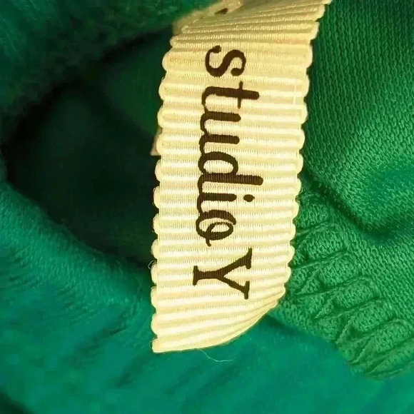 Studio Y Teal Women's Size Small Teal Halter Top With Beaded Neckline Tie Neck - Picture 11 of 13